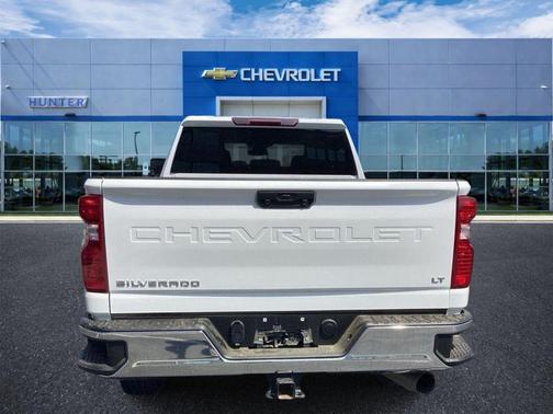 Summit White 2025 Chevrolet Silverado 2500 LT