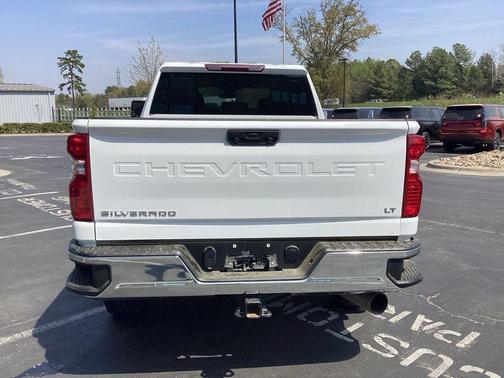 Summit White 2025 Chevrolet Silverado 2500 LT