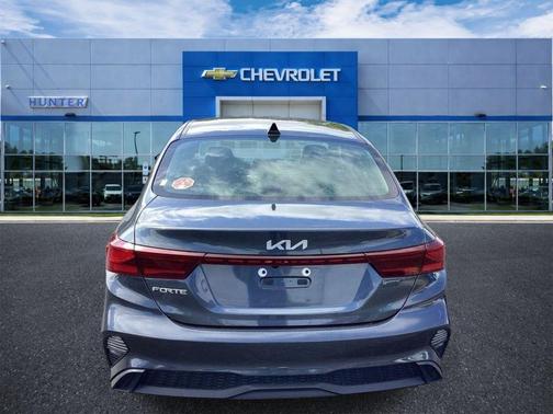 Gravity Gray 2024 Kia Forte LXS