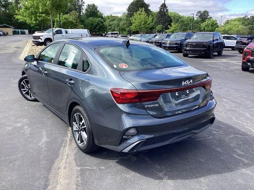 Gravity Gray 2024 Kia Forte LXS
