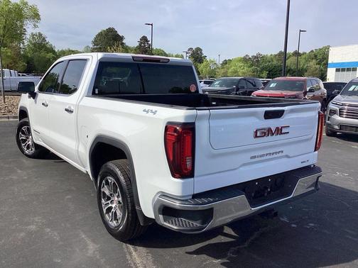 Summit White 2025 GMC Sierra 1500 SLT