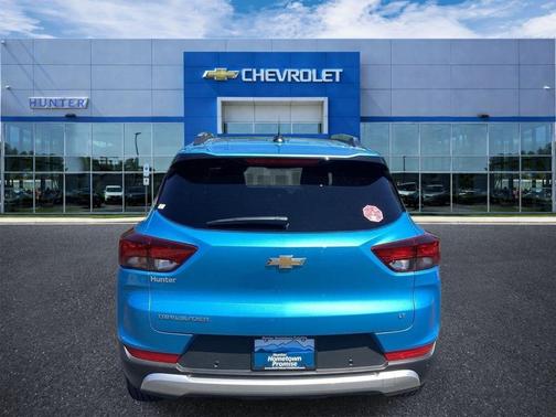 Marina Blue Metallic 2026 Chevrolet Trailblazer LT