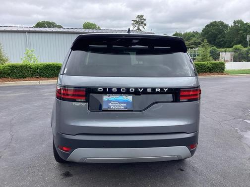 Teal 2025 Land Rover Discovery P300 S