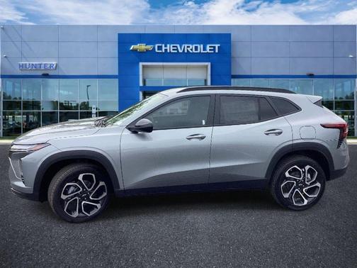 Sterling Gray Metallic 2026 Chevrolet Trax FWD 2RS