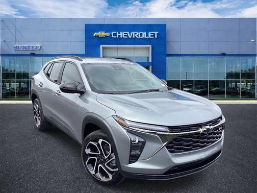 Sterling Gray Metallic 2026 Chevrolet Trax FWD 2RS