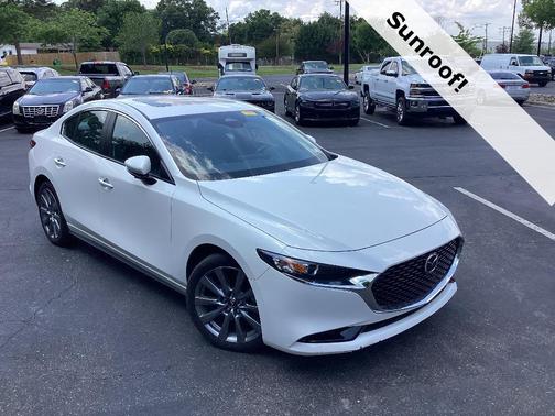 Snowflake White Pearl Mica 2025 Mazda Mazda3 FWD w/Preferred Package
