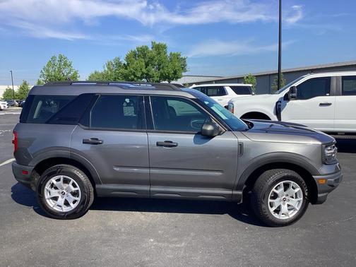 Carbonized Gray Metallic 2022 Ford Bronco Sport Base