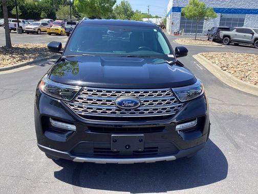 Agate Black Metallic 2022 Ford Explorer Limited