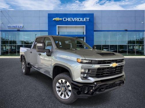 Sterling Gray Metallic 2026 Chevrolet Silverado 2500 Custom