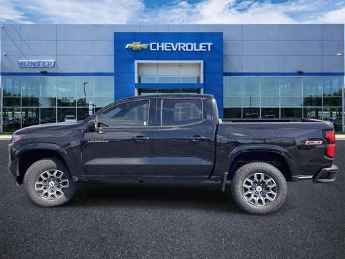 Black 2026 Chevrolet Colorado Z71