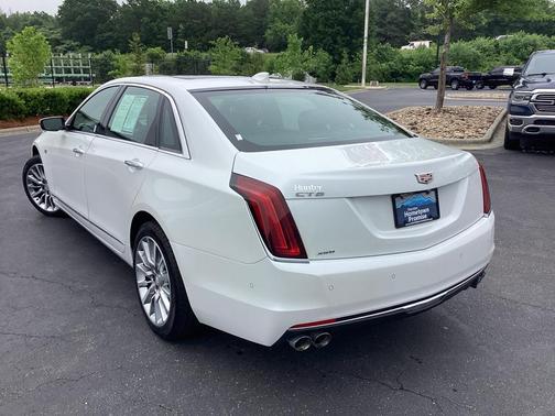 Crystal White Tricoat 2018 Cadillac CT6 3.6L Luxury