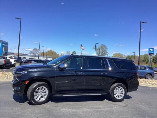 Black 2024 Chevrolet Suburban Premier