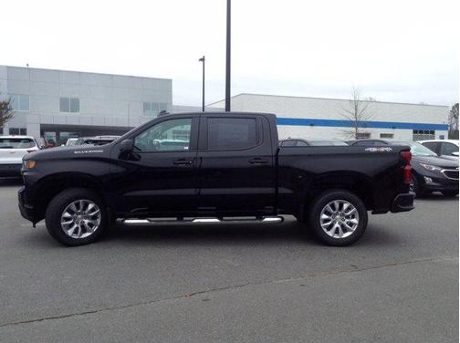 Black 2021 Chevrolet Silverado 1500 Custom