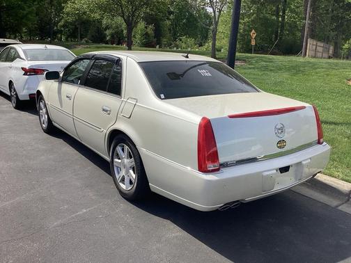2007 Cadillac DTS Luxury