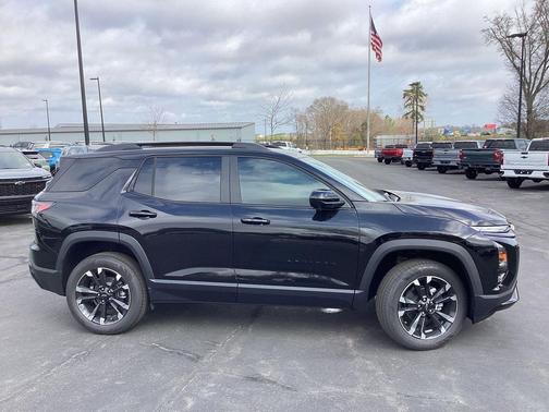 Mosaic Black Metallic 2026 Chevrolet Equinox FWD RS