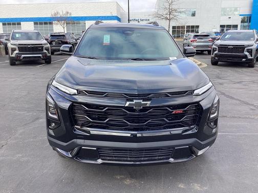 Mosaic Black Metallic 2026 Chevrolet Equinox FWD RS