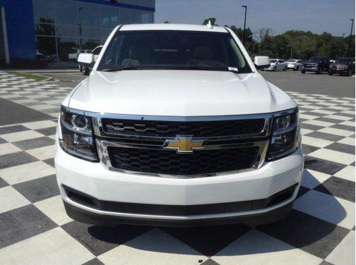 Summit White 2020 Chevrolet Suburban LT