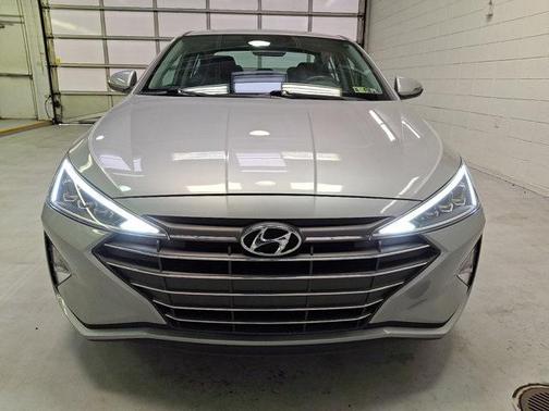 2020 Hyundai ELANTRA Limited