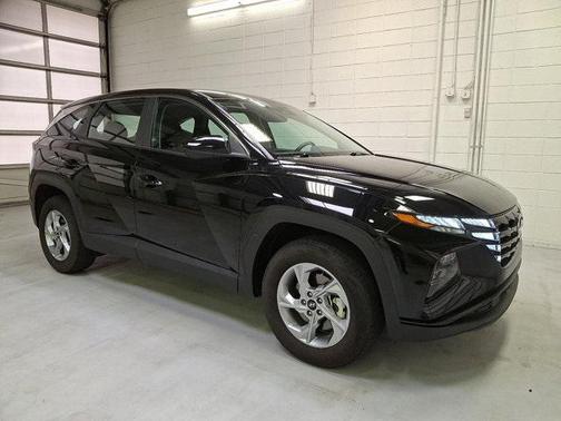 2023 Hyundai TUCSON SE