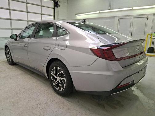 2021 Hyundai SONATA Blue