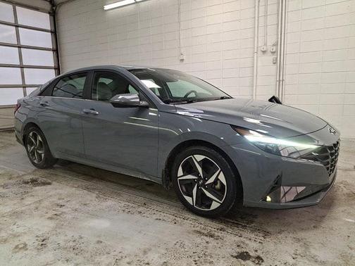 2023 Hyundai ELANTRA HEV Limited