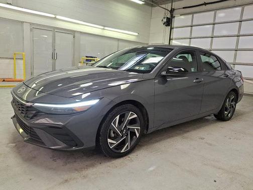 2025 Hyundai ELANTRA Sport