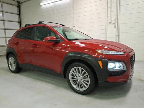 2021 Hyundai KONA SEL Plus