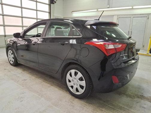 2016 Hyundai Elantra GT Base