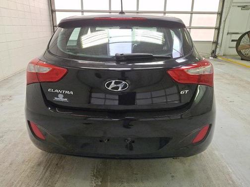 2016 Hyundai Elantra GT Base