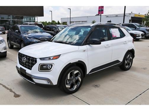 2024 Hyundai VENUE Limited