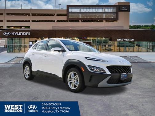 White 2023 Hyundai KONA SE
