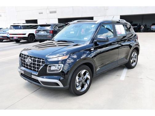 2023 Hyundai VENUE SEL