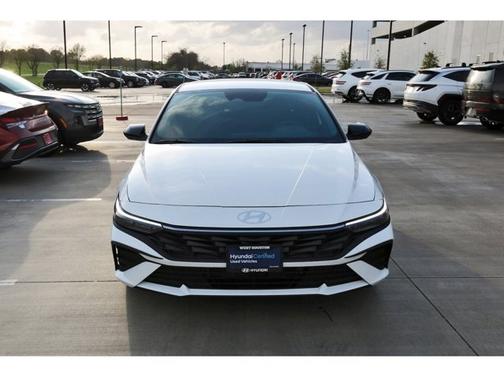 2025 Hyundai ELANTRA HEV SEL Sport