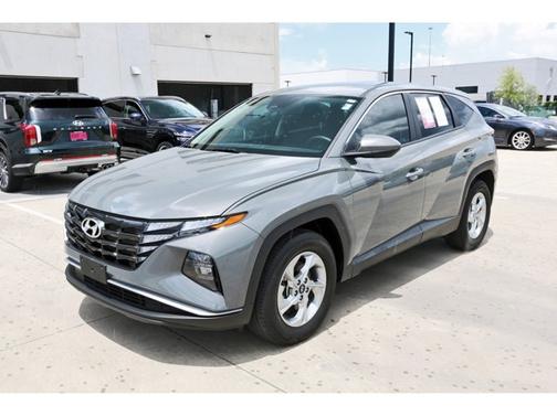 2024 Hyundai TUCSON SE