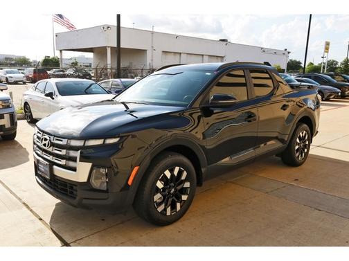 Black 2025 Hyundai SANTA CRUZ SEL Activity