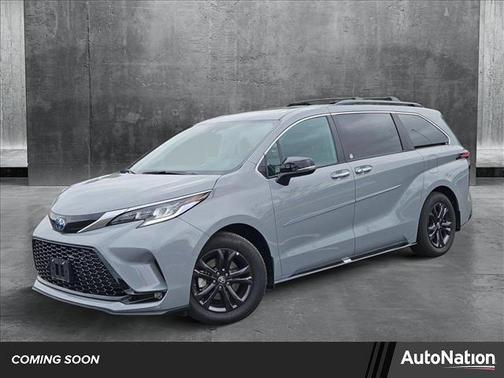 2024 Toyota Sienna XSE 7 Passenger