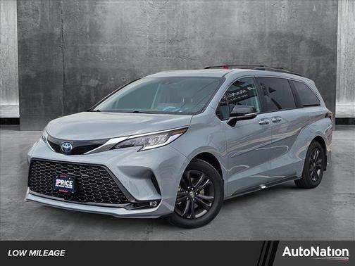 2024 Toyota Sienna XSE 7 Passenger