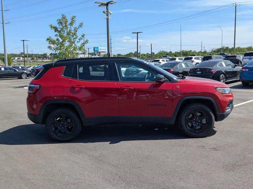 2023 Jeep Compass Trailhawk