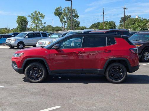 2023 Jeep Compass Trailhawk
