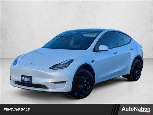 2022 Tesla Model Y Long Range Dual Motor All-Wheel Drive