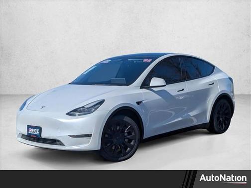 2022 Tesla Model Y Long Range Dual Motor All-Wheel Drive