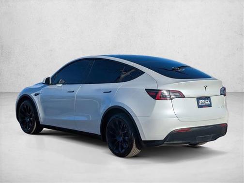 2022 Tesla Model Y Long Range Dual Motor All-Wheel Drive