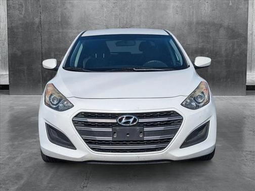2017 Hyundai Elantra GT Base