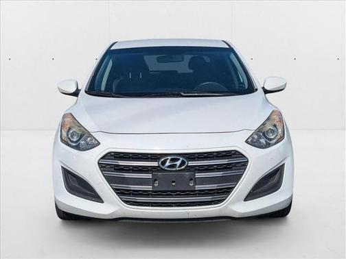 2017 Hyundai Elantra GT Base