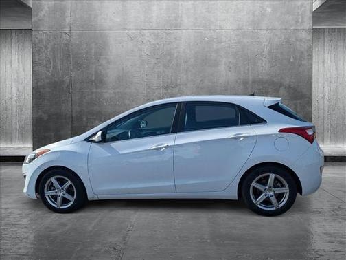 2017 Hyundai Elantra GT Base