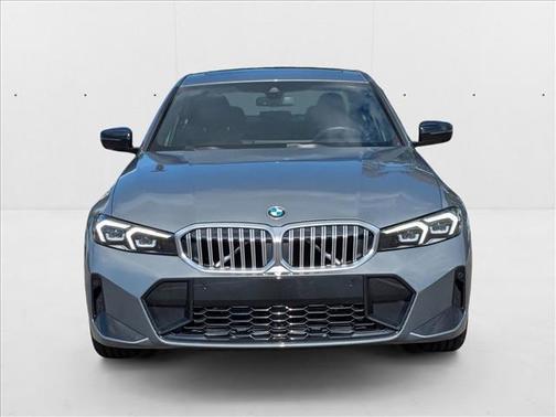 2025 BMW 330 i xDrive