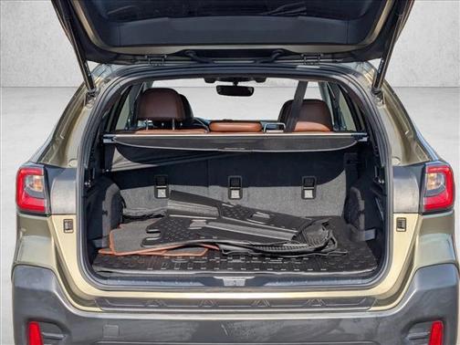 2022 Subaru Outback Touring XT