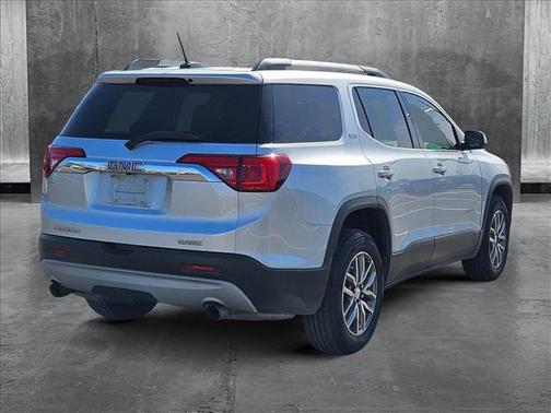 2019 GMC Acadia SLE-2