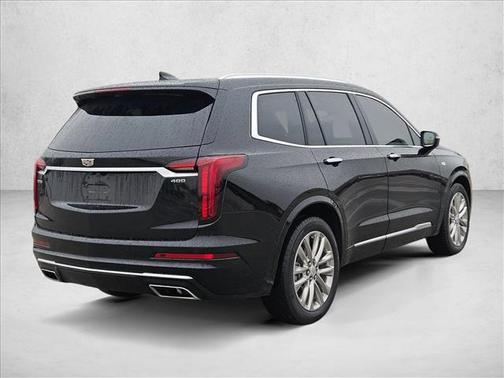 2022 Cadillac XT6 Premium Luxury FWD