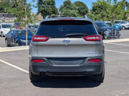 2018 Jeep Cherokee Latitude
